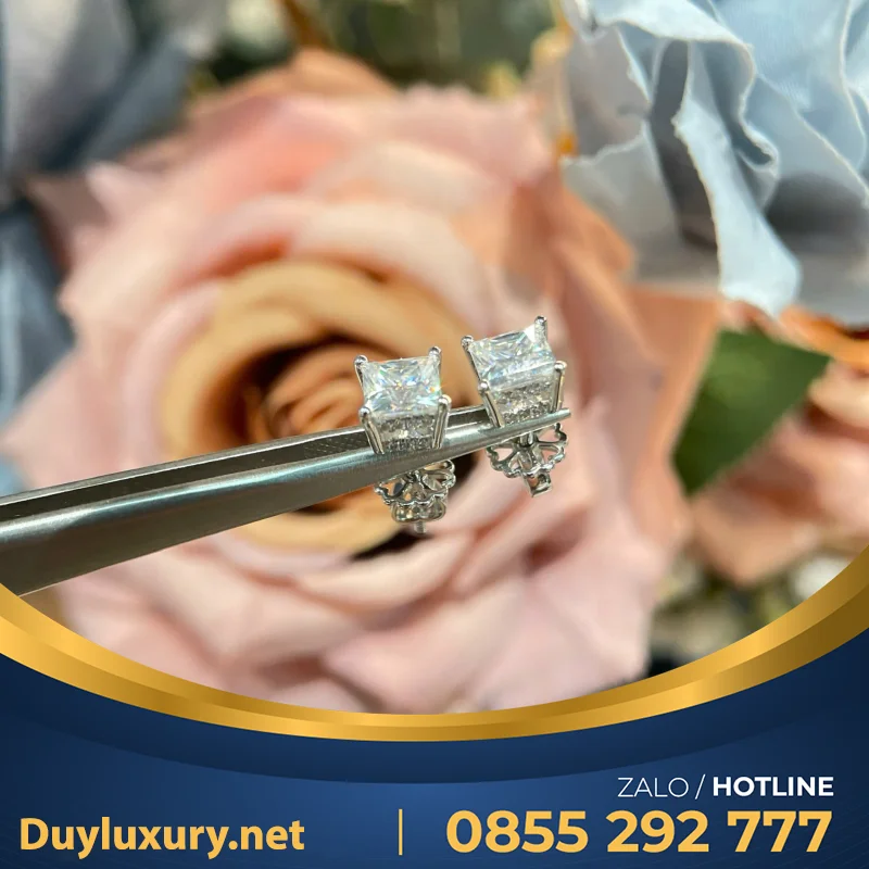 Bông Tai Vàng Trắng Moissanite