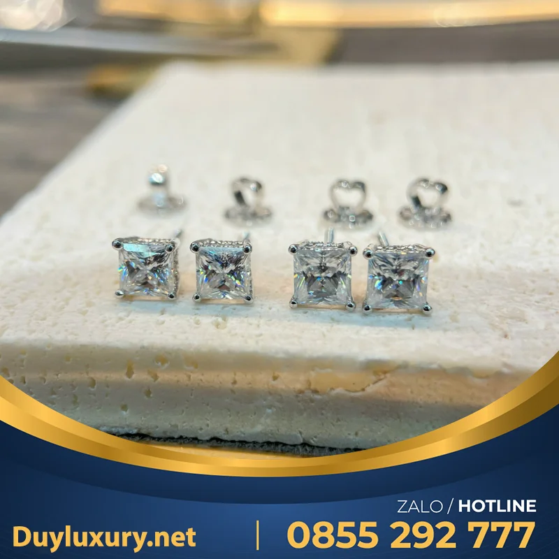 Bông Tai Vàng Trắng Moissanite