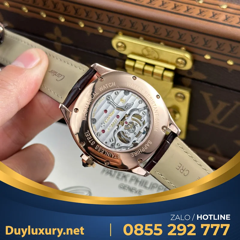 Đồng Hồ Cartier Drive Tourbillon Replica 11 Mặt Số Vân Guiloche Dây Da 41mm