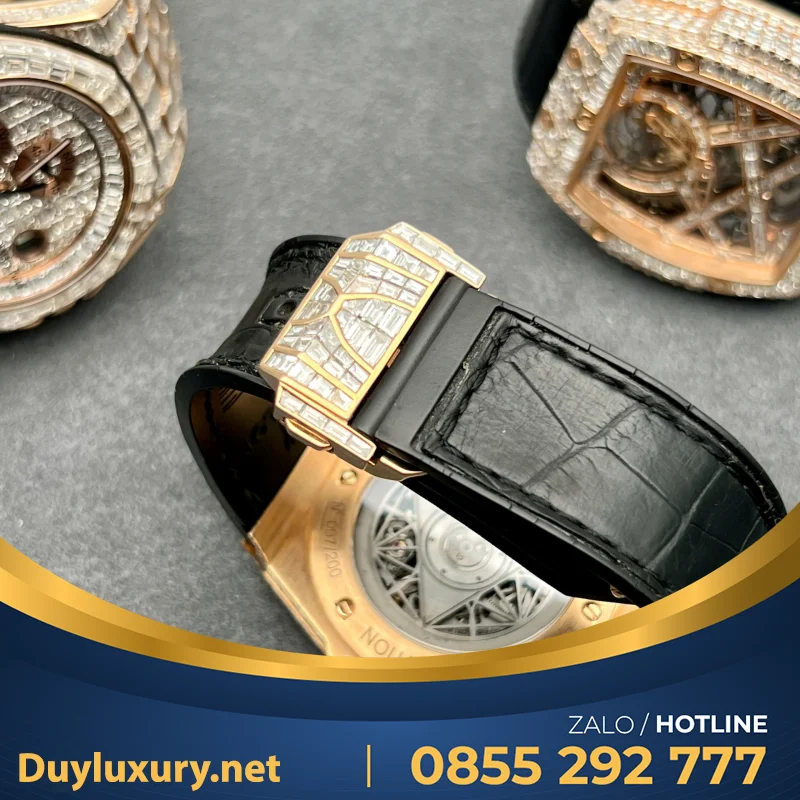Đồng Hồ Hublot Big Bang Sang Bleu Vàng 18K Kim Cương Thiên Nhiên 44mm