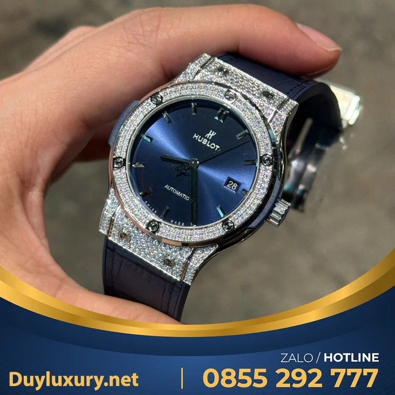 Đồng Hồ Hublot Classic Fusion Titanium Nam Đính Đá Một Hàng Rep 11 Xưởng Hb 42Mm