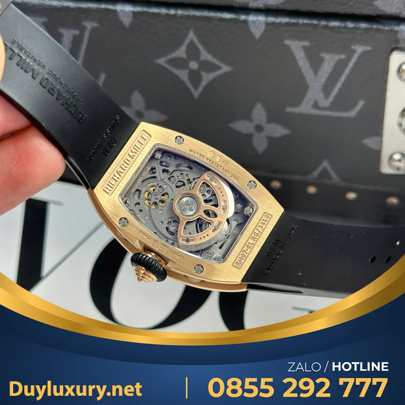 Đồng Hồ Nữ Richard Mille RM07-01 Chế Tác Vỏ Carbon Màu Vàng 32x46mm