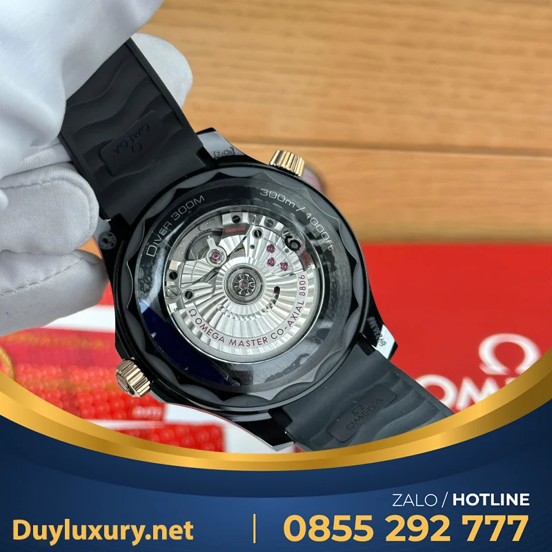 Đồng Hồ Omega Seamaster Diver 300M Replica 1:1 Mặt Số Đen viền gốm Ceramic VSF 42mm