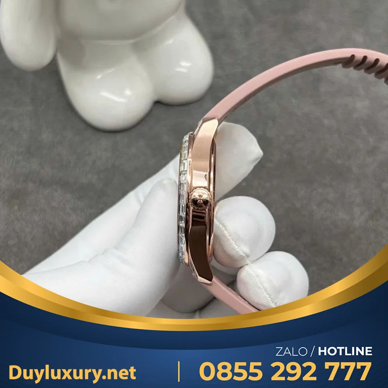 Đồng Hồ Patek Philippe Aquanaut 5062 Bọc Vàng Hồng 18k Rainbow Benzel  35.6mm