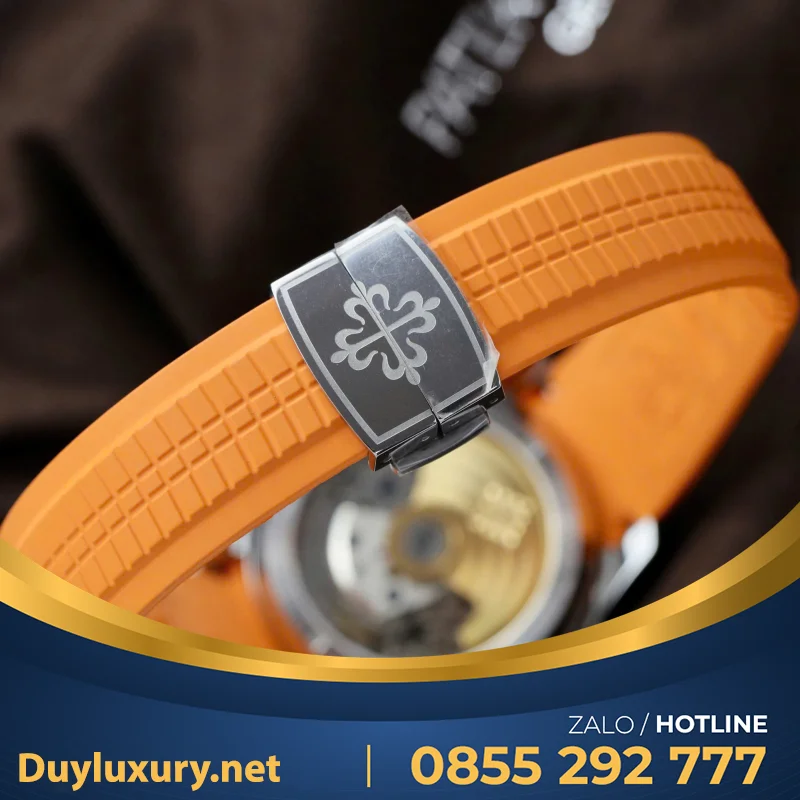 Đồng Hồ Patek Philippe Aquanaut 5968A Replica 11 Dây Cao Su Màu Cam 42.2mm