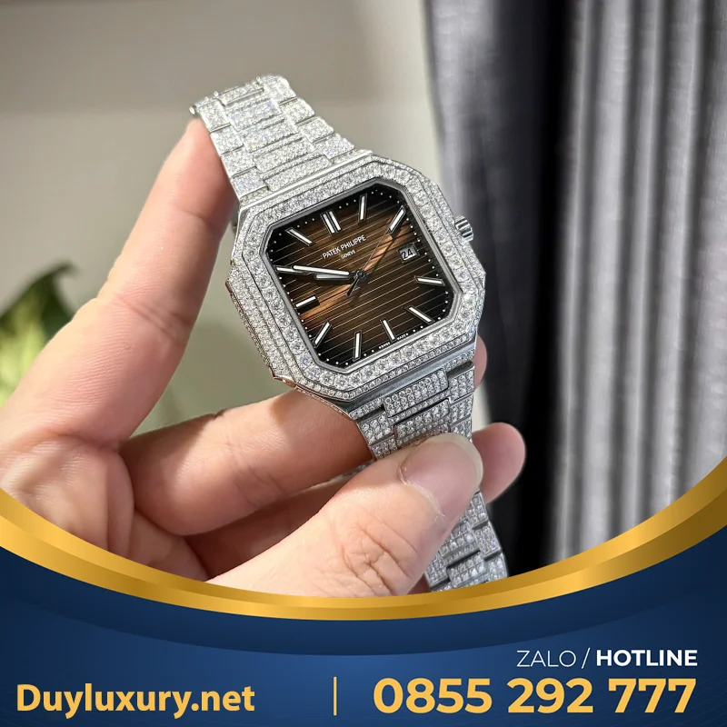 Đồng Hồ Patek Philippe Cubitus 5821 Mặt Nâu Đính Full Kim Cương Moissanite Hong Kong 45mm