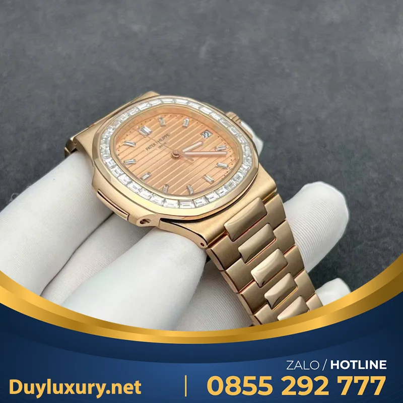Đồng Hồ Patek Philippe Nautilus 5723 Chế Tác Vàng Hồng 18K Nguyên Khối + Kim Cương Tự Nhiên 40mm