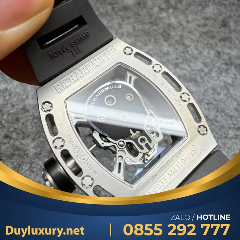 Đồng Hồ Richard Mille RM052 Tourbillon Titanium Carbon Rep 1:1 EUR 43mm