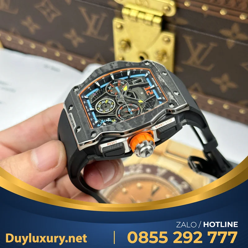 Đồng Hồ Richard Mille Rm65-01 Chế Tác Vỏ Carbon Dây Cao Su Đen 44,5×49,9Mm