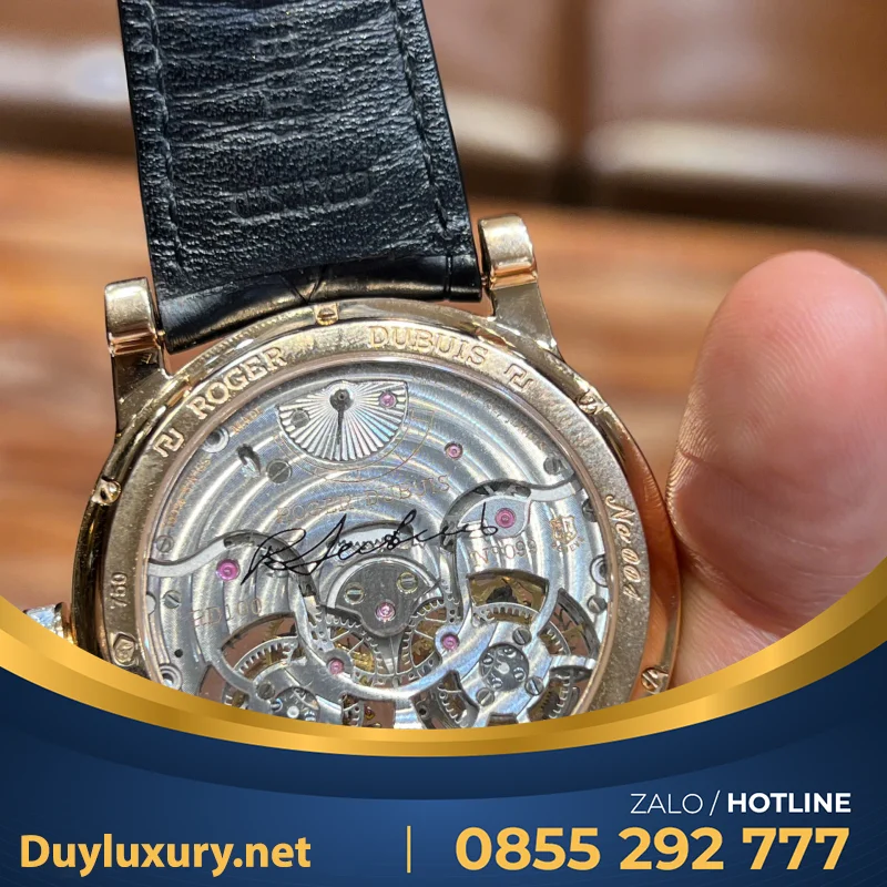 Đồng Hồ Roger Dubuis Chế Tác Vàng Hồng 18k Kim Cương Thiên Nhiên