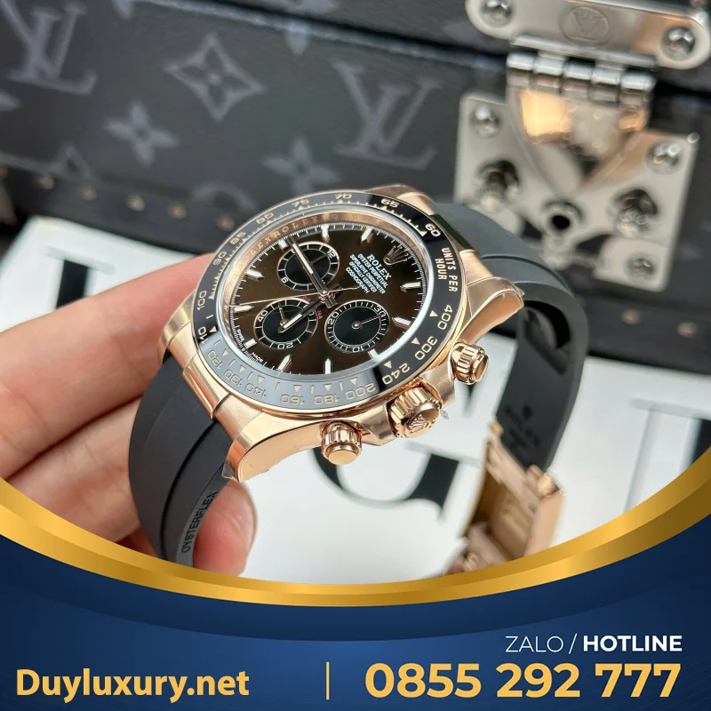 Đồng Hồ Rolex Cosmograph Daytona 126508 & 126515 Mặt Chocolate Dây Cao Su THB 40mm