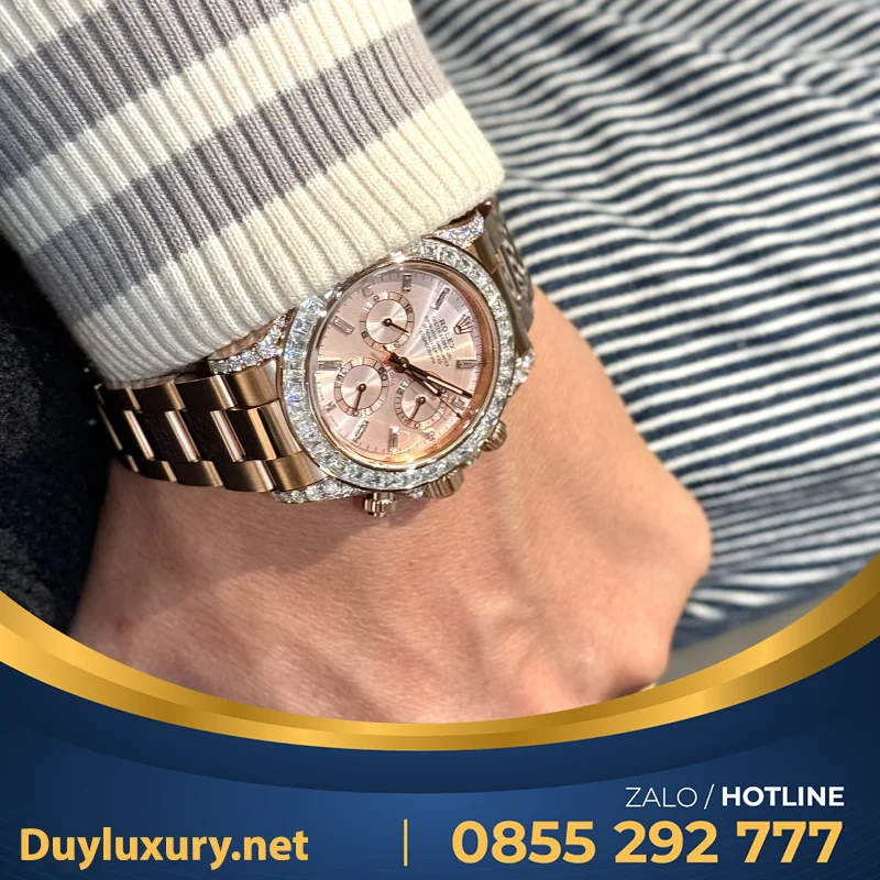Đồng Hồ Rolex Day-Date Chế Tác Bọc Vàng Đính Kim Cương Moissanite Hong Kong 36m