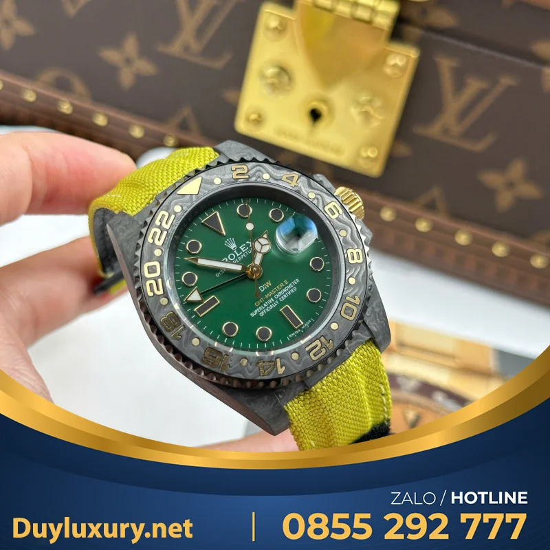 Đồng Hồ Rolex Gmt-Master Ii Diw Replica 11 Vỏ Carbon Mặt Xanh Lá Cây 40Mm