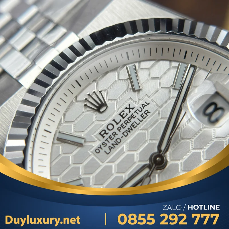 Đồng Hồ Rolex Land-Dweller 127236 Replica 11 Mặt Trắng Họa Tiết Tổ Ong 36Mm
