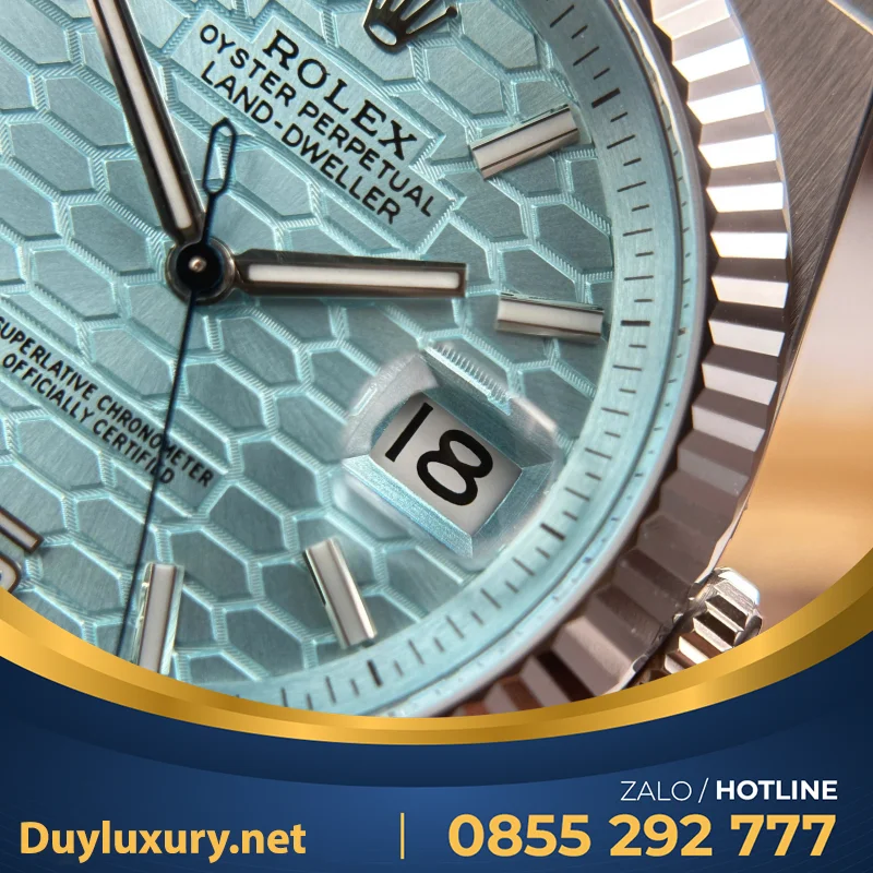 Đồng Hồ Rolex Land-Dweller 127236 Replica 11 Mặt Xanh Băng Họa Tiết Tổ Ong 36Mm
