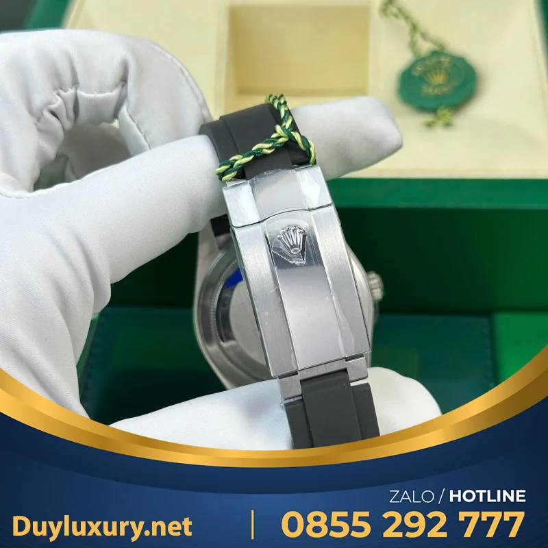 Đồng hồ Rolex sky dweller 336238 rep 11 mặt đen dây cao su cao cấp 42mm