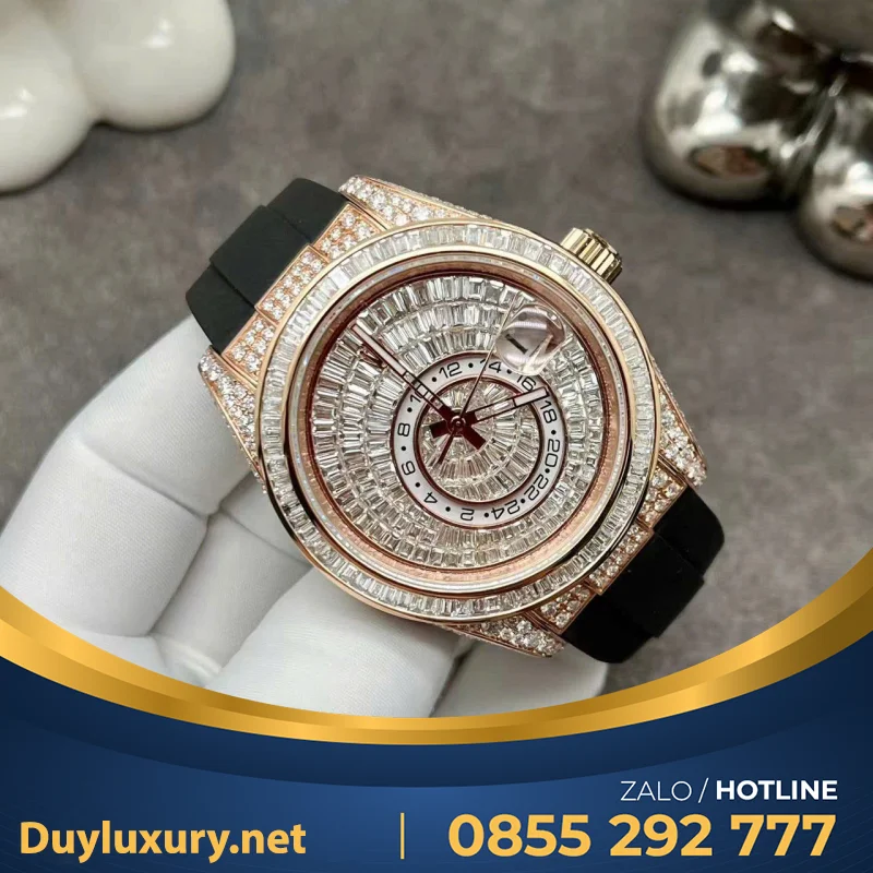 Đồng Hồ Rolex Sky-Dweller M336235 Chế Tác Bọc Vàng 18 Kim Cương Thiên Nhiên  42mm