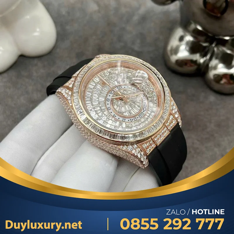 Đồng Hồ Rolex Sky-Dweller M336235 Chế Tác Bọc Vàng 18 Kim Cương Thiên Nhiên  42mm