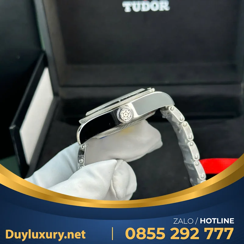 Đồng Hồ Tudor Black Bay Fifty Eight M79030N Replica 11 Mặt Số Đen Nhà Máy ZF 39mm