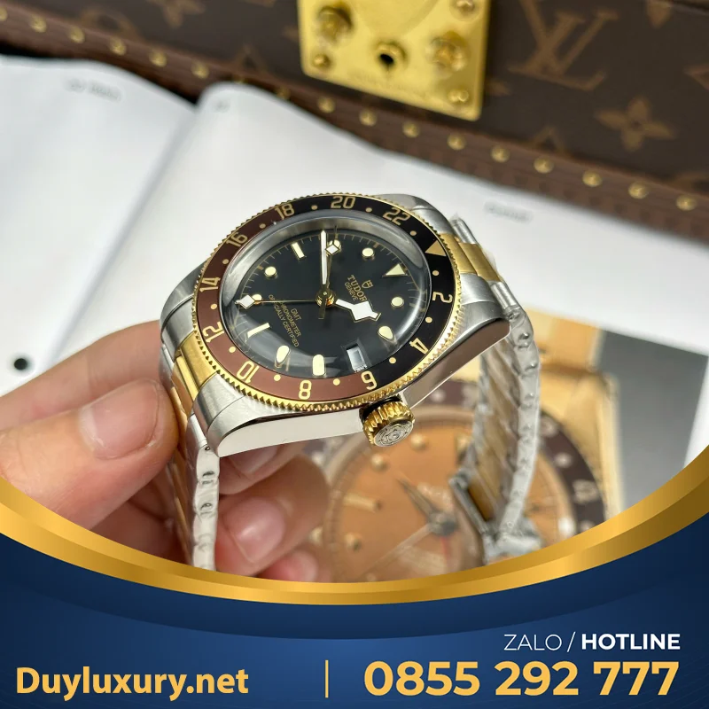 Đồng Hồ Tudor Replica 11 Black Bay Gmt S&Amp;G M79833Mn Mặt Đen Dây Kim Loại Xưởng Zf 41Mm