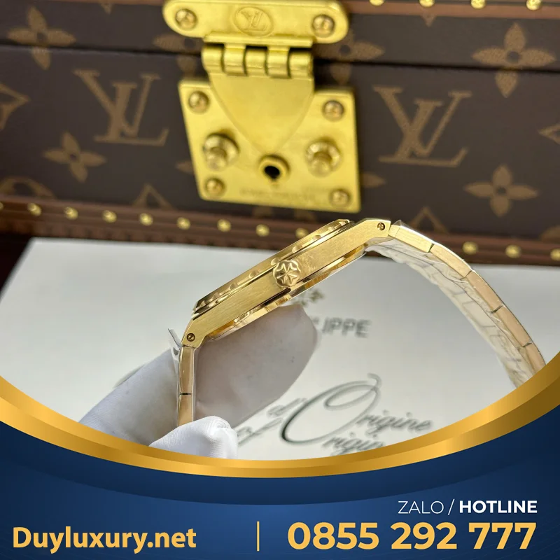 Đồng Hồ Vacheron Constantin Historiques 222 Rep 11 Cao Cấp Mặt Đen Nhà Máy 8F 37mm