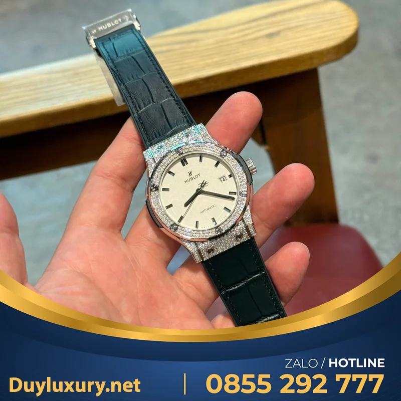 Hb Classic Fusion Aps Độ Full Hơn 300 Viên Moissanite Size 42Mm