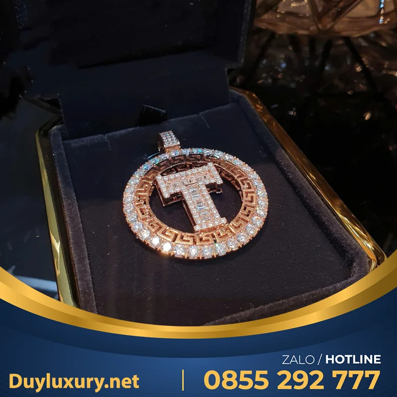 Mặt Dây Chuyền Nam Thiết Kế Sang Trọng 3