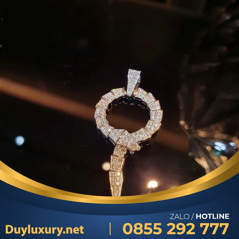 Mặt Dây Chuyền Nam Thiết Kế Sang Trọng 3
