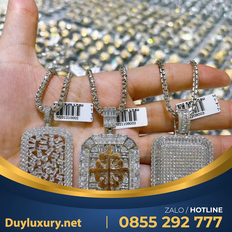 Mặt Dây Thiết Kế Hot 2025