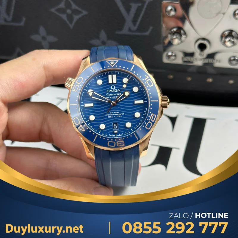 Đồng Hồ Omega Seamaster Diver 300M Replica 1:1 Mặt Số Xanh Dương VSF 42mm