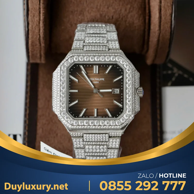 Đồng Hồ Patek Philippe Cubitus 5821 Mặt Nâu Đính Full Kim Cương Moissanite Hong Kong 45mm
