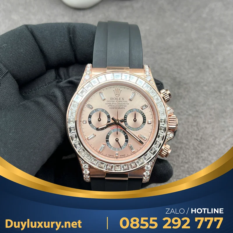 Đồng Hồ Rolex Daytona Mặt Thiên Thạch Chế Tác Bọc Vàng Thật + Đính Kim Cương Baguette 40mm