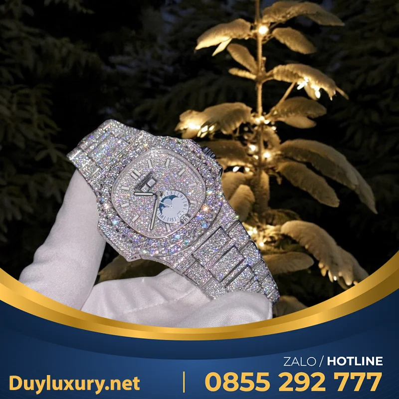 Ồng Hồ Patek Philippe Nautilus 5719 Đính Full Kim Cương Nhân Tạo Moissanite 40Mm