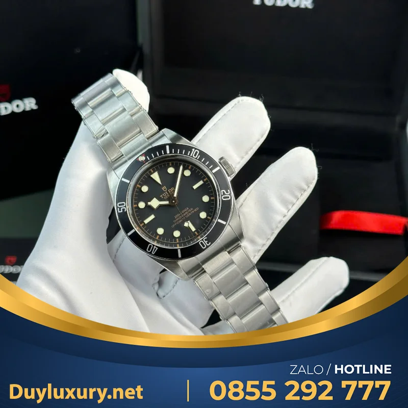 Đồng Hồ Tudor Black Bay Fifty Eight M79030N Replica 11 Mặt Đen Blue Nhà Máy ZF 39mm