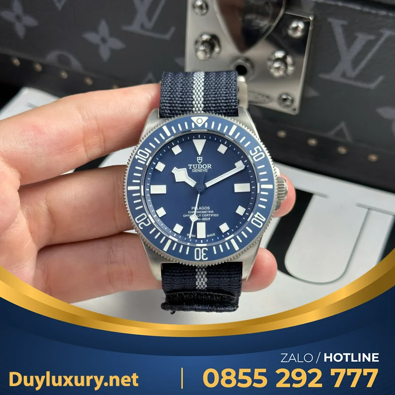 Đồng Hồ Tudor Chế Tác Pelagos FXD GMT Nam Mặt Xanh Nhà Máy M+ 42mm