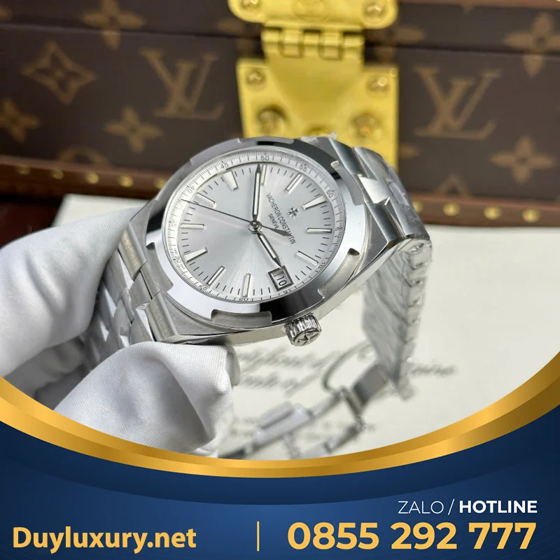 Đồng Hồ Vacheron Constantin Overseas 4500V Mặt Trắng Replica 1:1 41mm