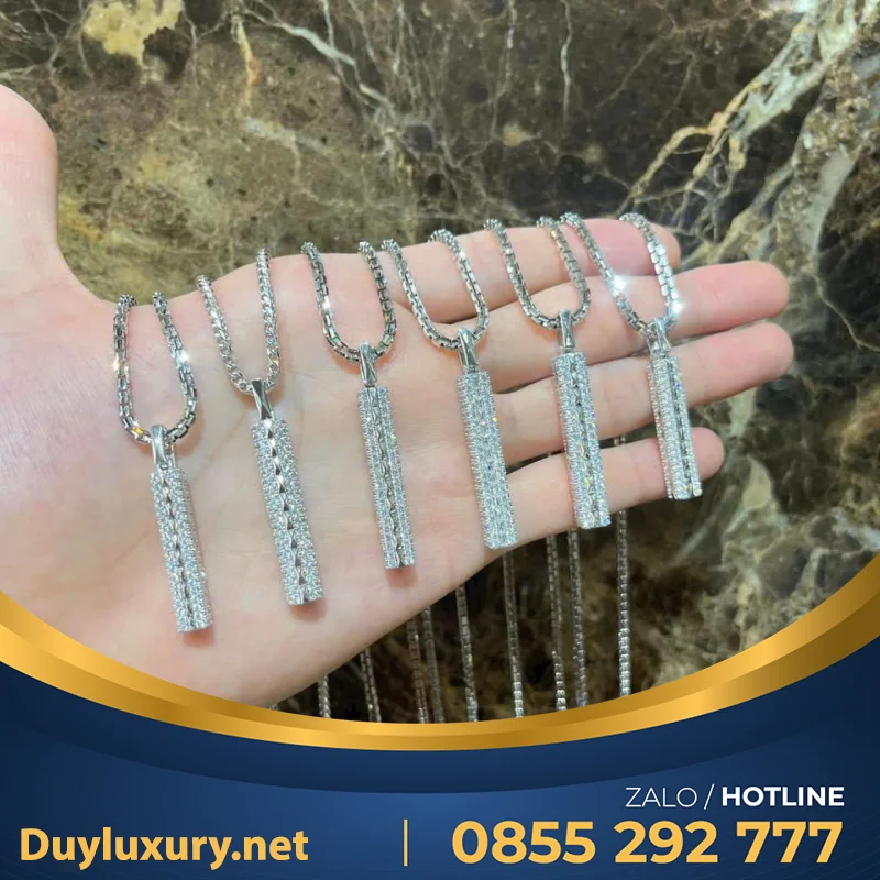 Vỏng Cổ Thiết Kế Vàng 10K Moissanite